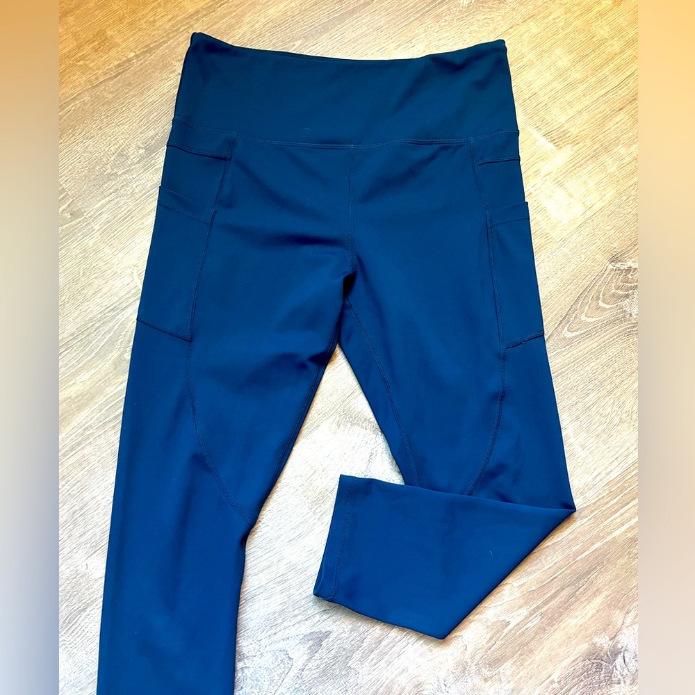 Zyia Active Women Leggings- Pockets-‎ Medium